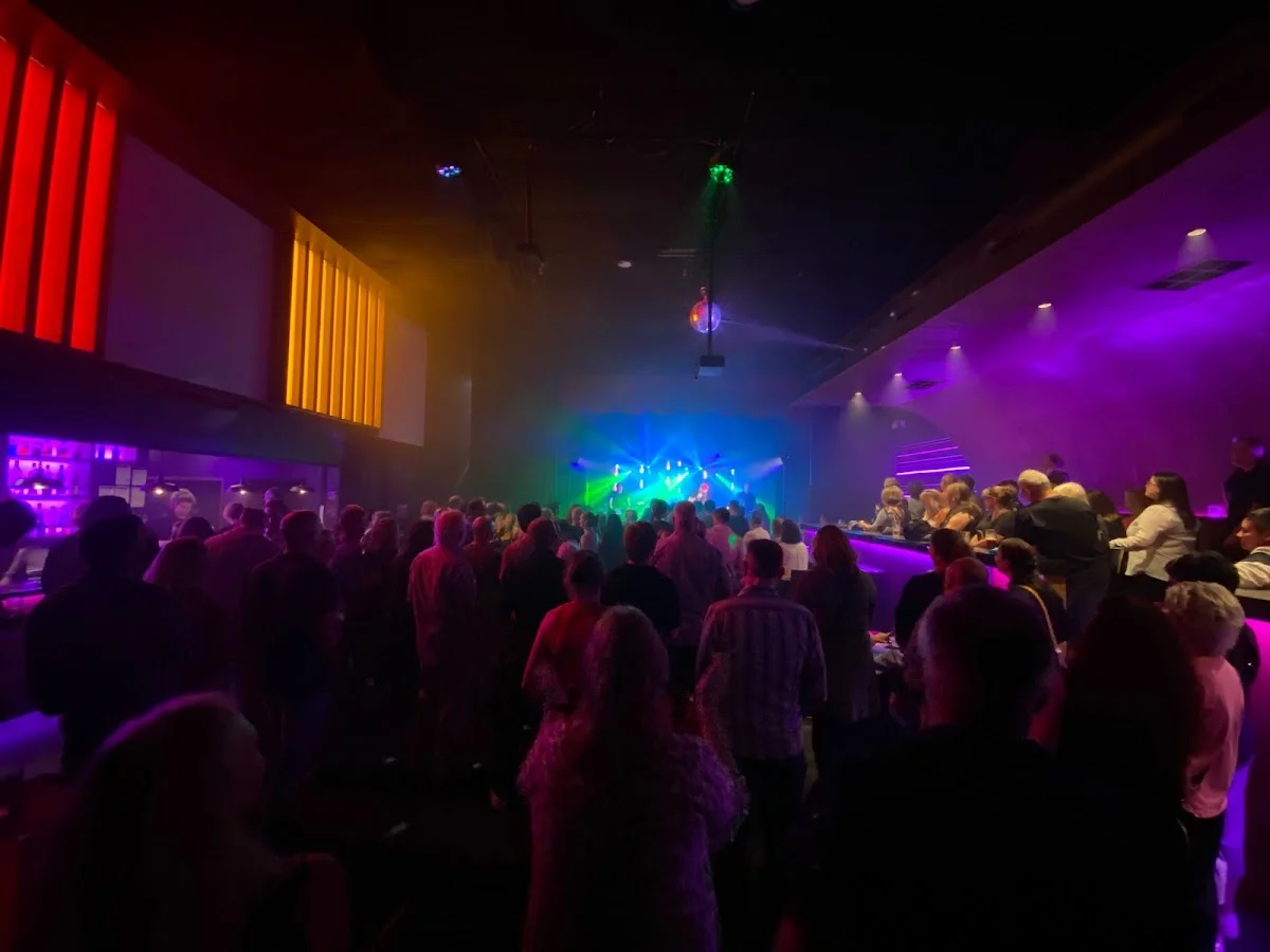 AN EVENING WITH STEVE KILBEY